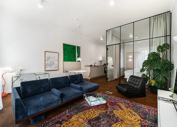 Swanky Residence, 4 Stars, Centre Lublana