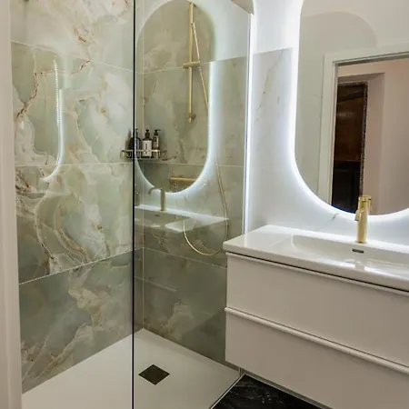 Swanky Residence, 4 Stars, Centre Λιουμπλιάνα